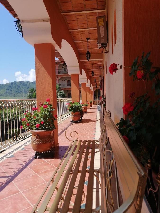 Hotel Providencia Тальпа-де-Альенде Экстерьер фото