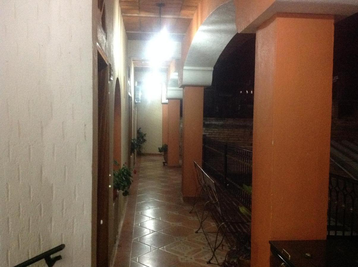 Hotel Providencia Тальпа-де-Альенде Экстерьер фото